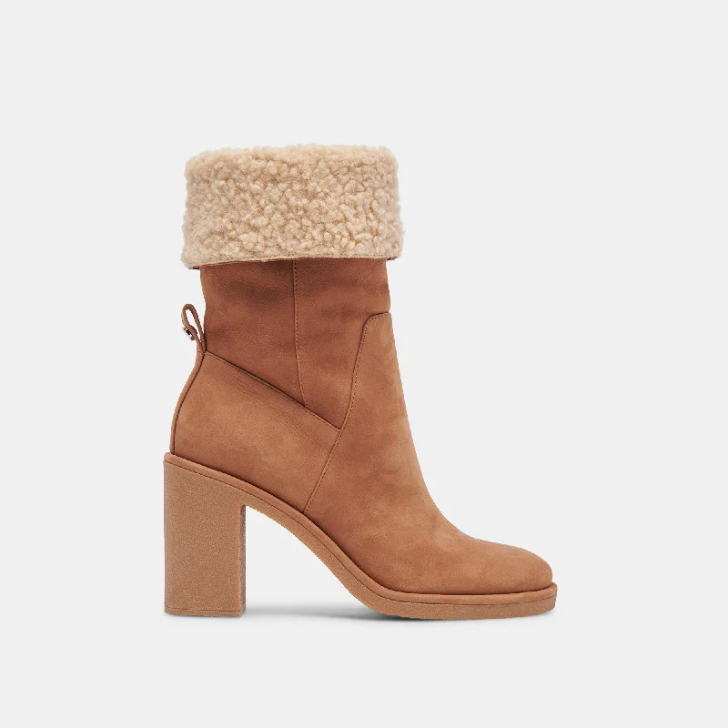 CADDIE PLUSH BOOTS PRALINE NUBUCK