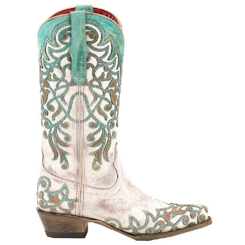 Ivy Embroidered Snip Toe Cowboy Boots