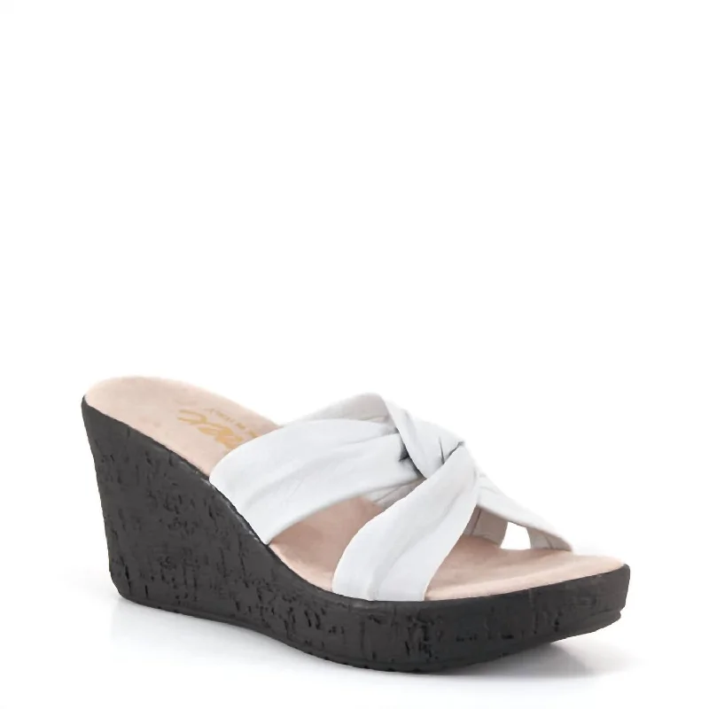 Women's Katya Wedge Sandals In White