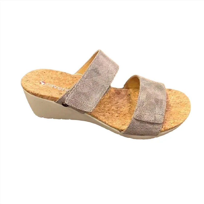 Women's Sorrento Wedge Sandal In Champagne Angle