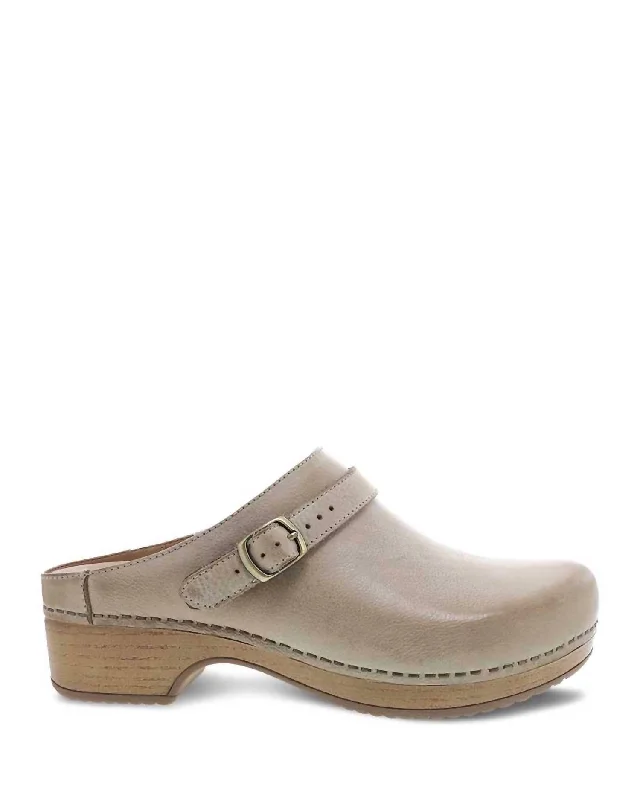 Women's Berry Nubuck Convertible Mule In Oyster